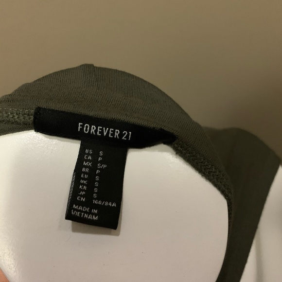 Forever XXI Tunic Top - Picture 3 of 3